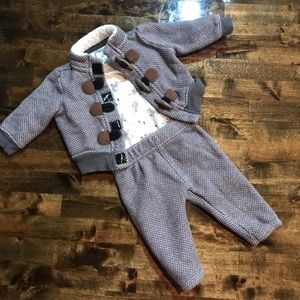 Carters • GUC • Grey Fox Winter Outfit